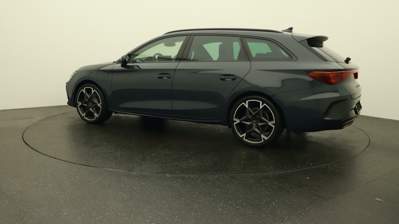 CUPRA LEON ST 1.5 e-HYBRID pHEV VZ DSG-image-2
