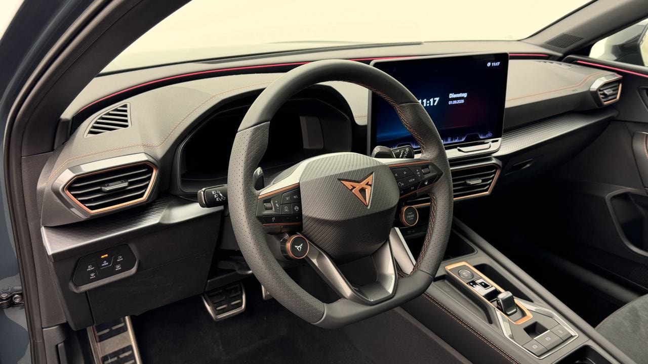 CUPRA LEON ST 1.5 e-HYBRID pHEV VZ DSG-image-6