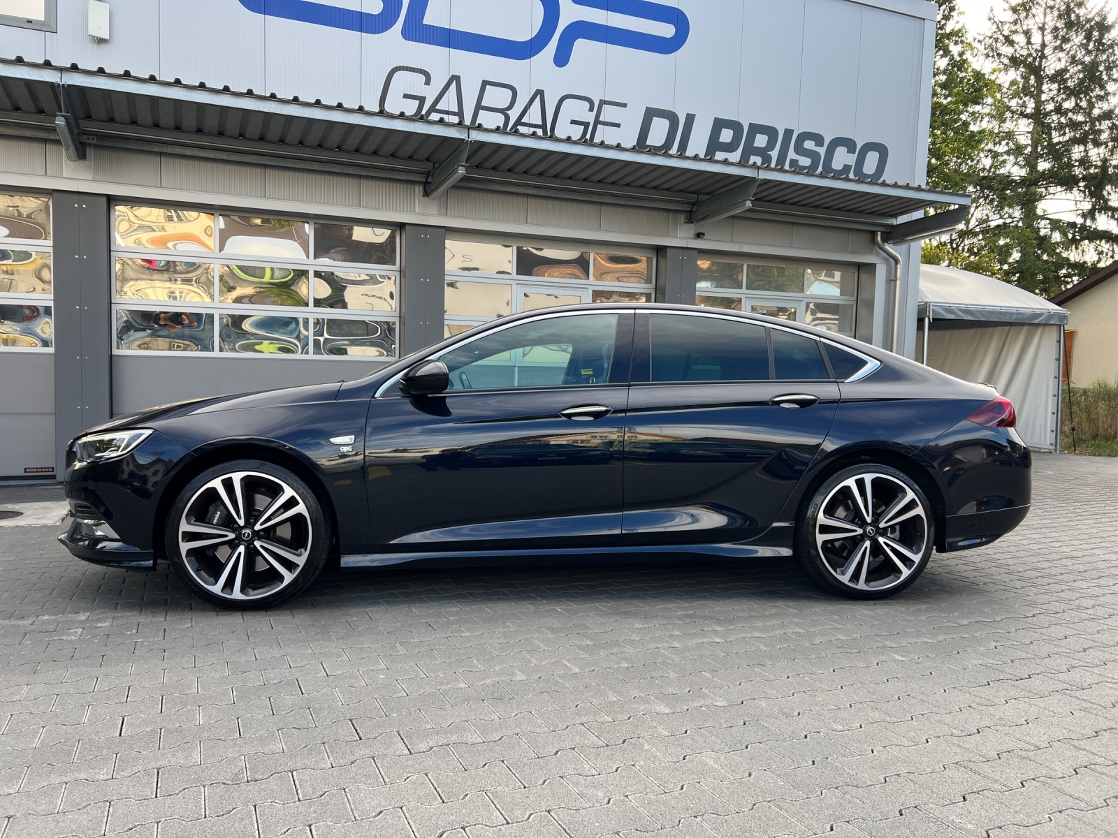 OPEL Insignia 2.0 T Grand Sport Excellence 4WD Automat.-showroom-element-1