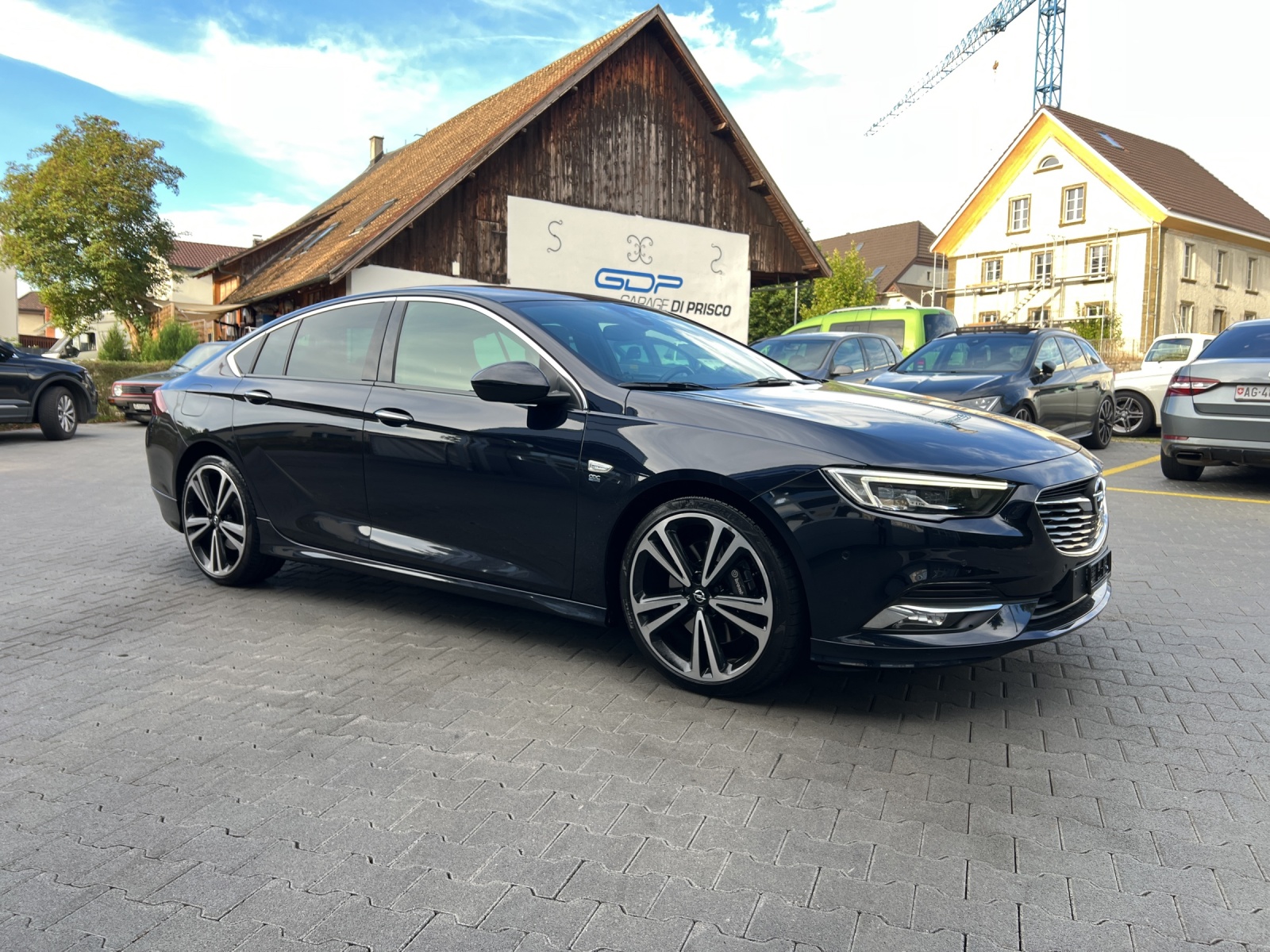 OPEL Insignia 2.0 T Grand Sport Excellence 4WD Automat.-image-5