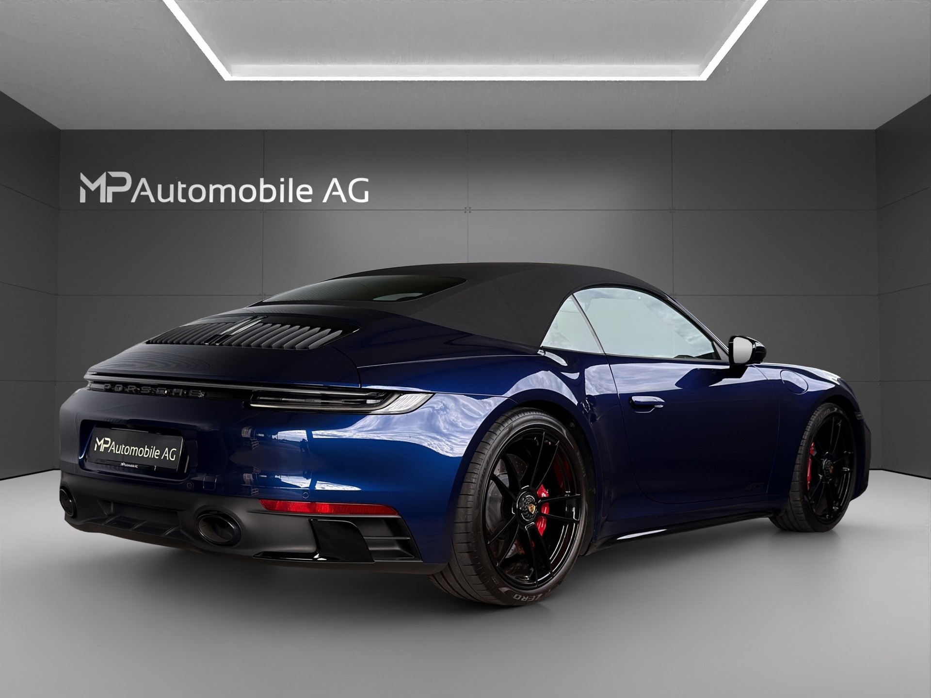 PORSCHE 911 Carrera 4 GTS Cabriolet PDK-image-5
