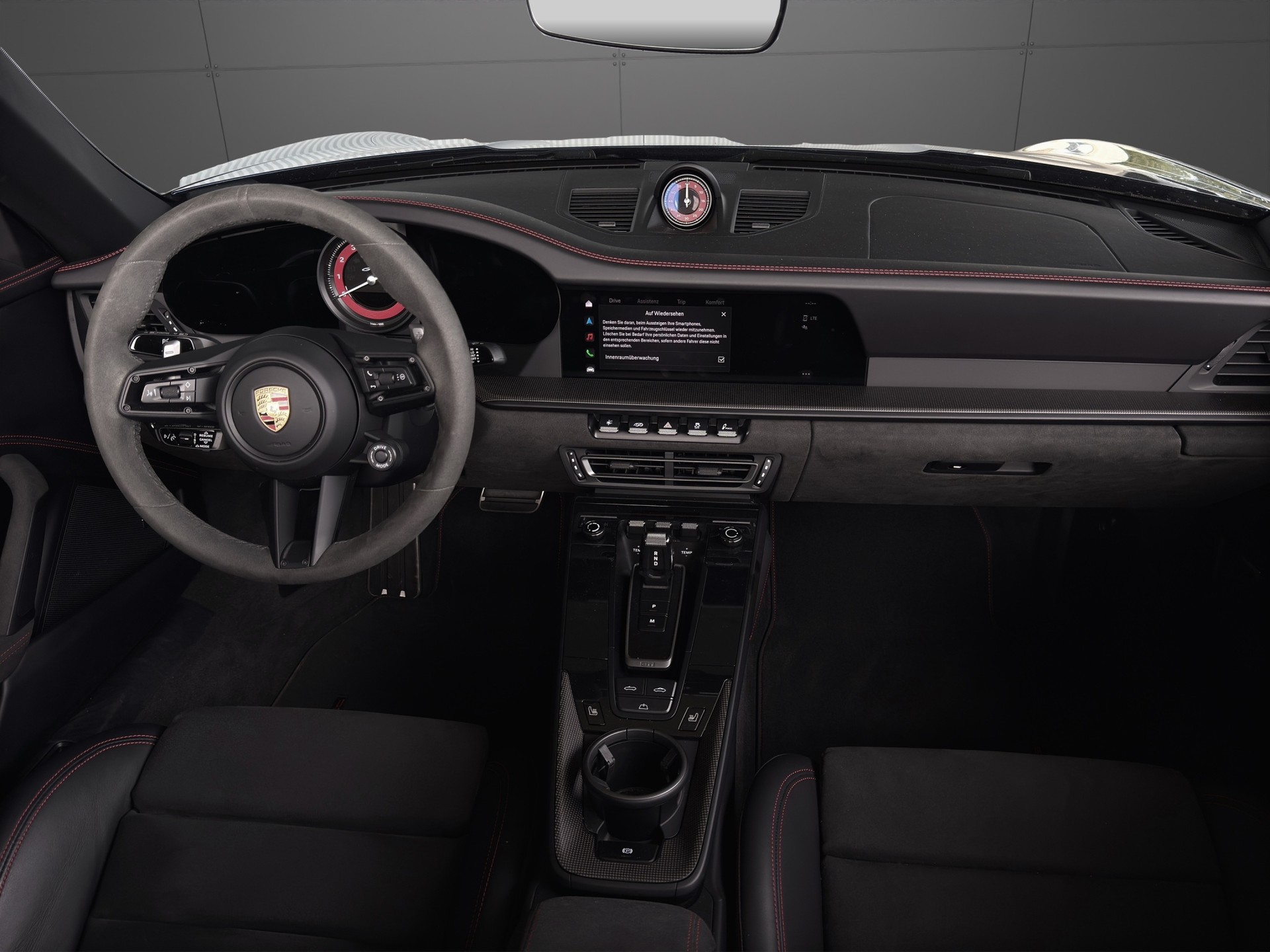 PORSCHE 911 Carrera 4 GTS Cabriolet PDK-image-12