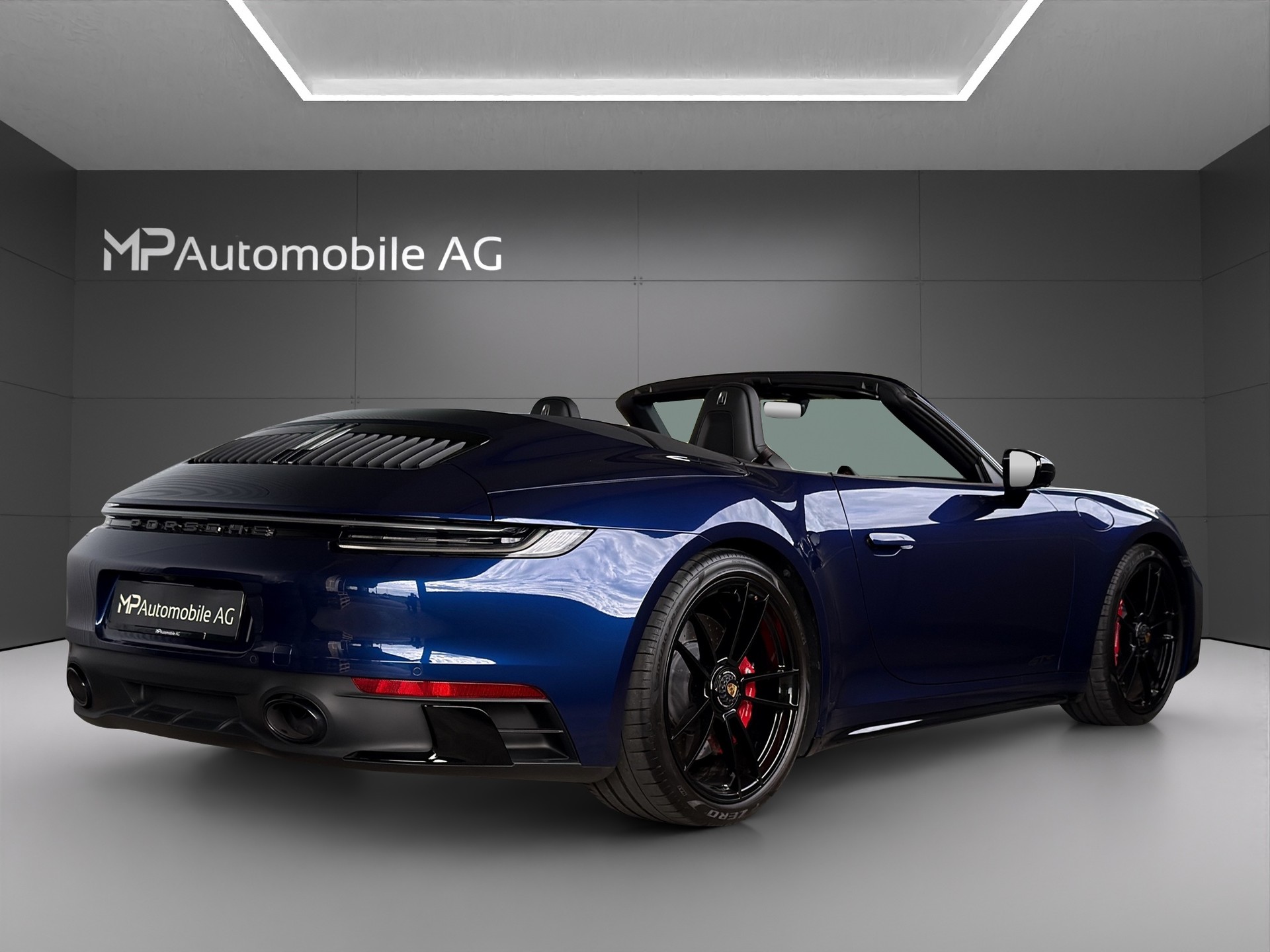 PORSCHE 911 Carrera 4 GTS Cabriolet PDK-image-4