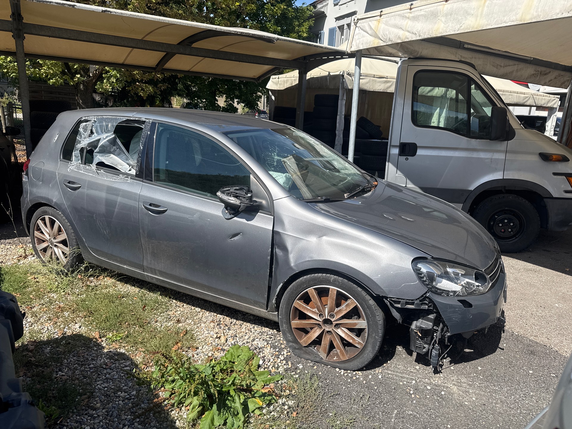 VW Golf 1.4 TSI Highline DSG-image-2