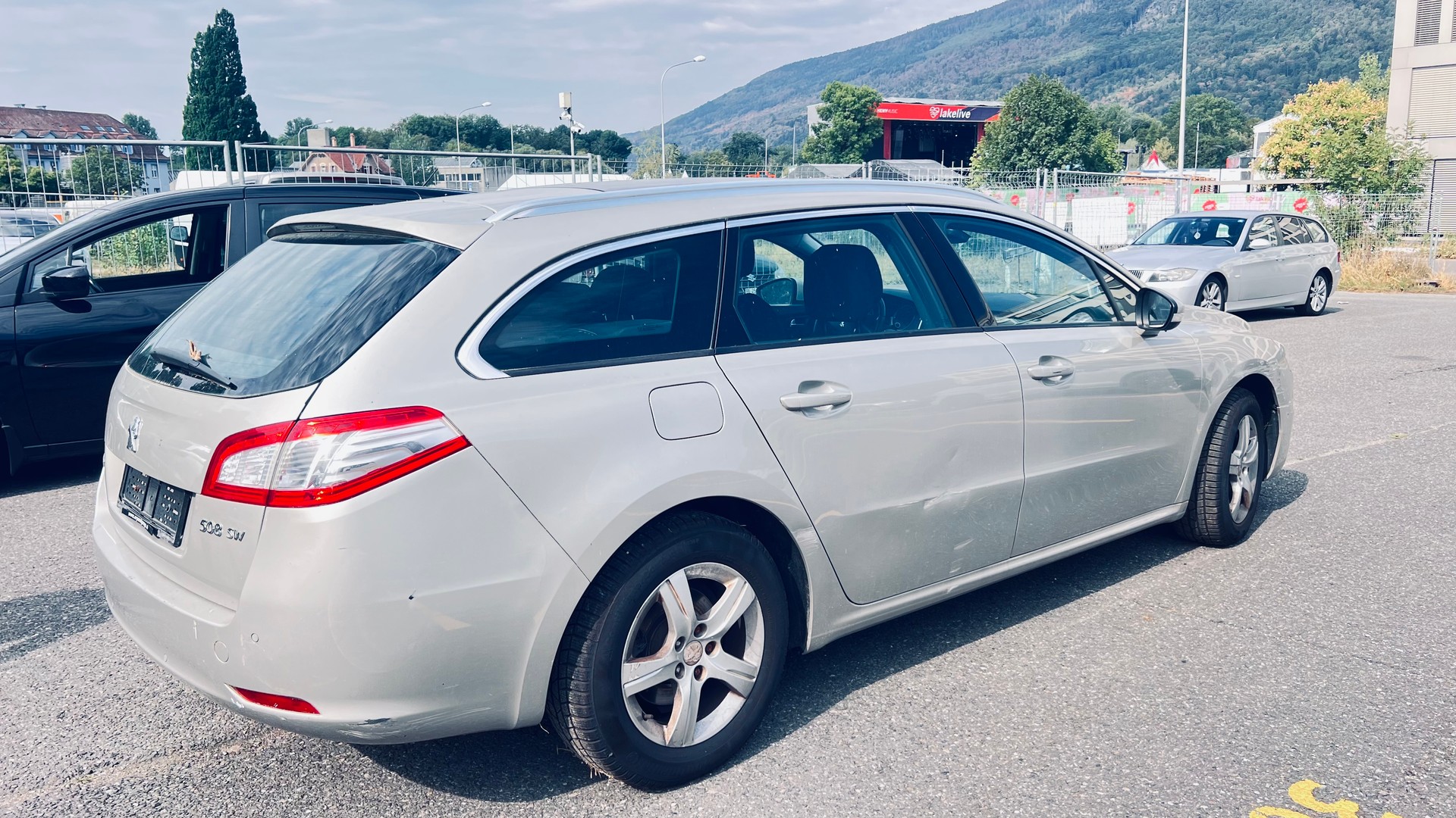 PEUGEOT 508 SW 1.6 16V T Allure Automatic-image-2