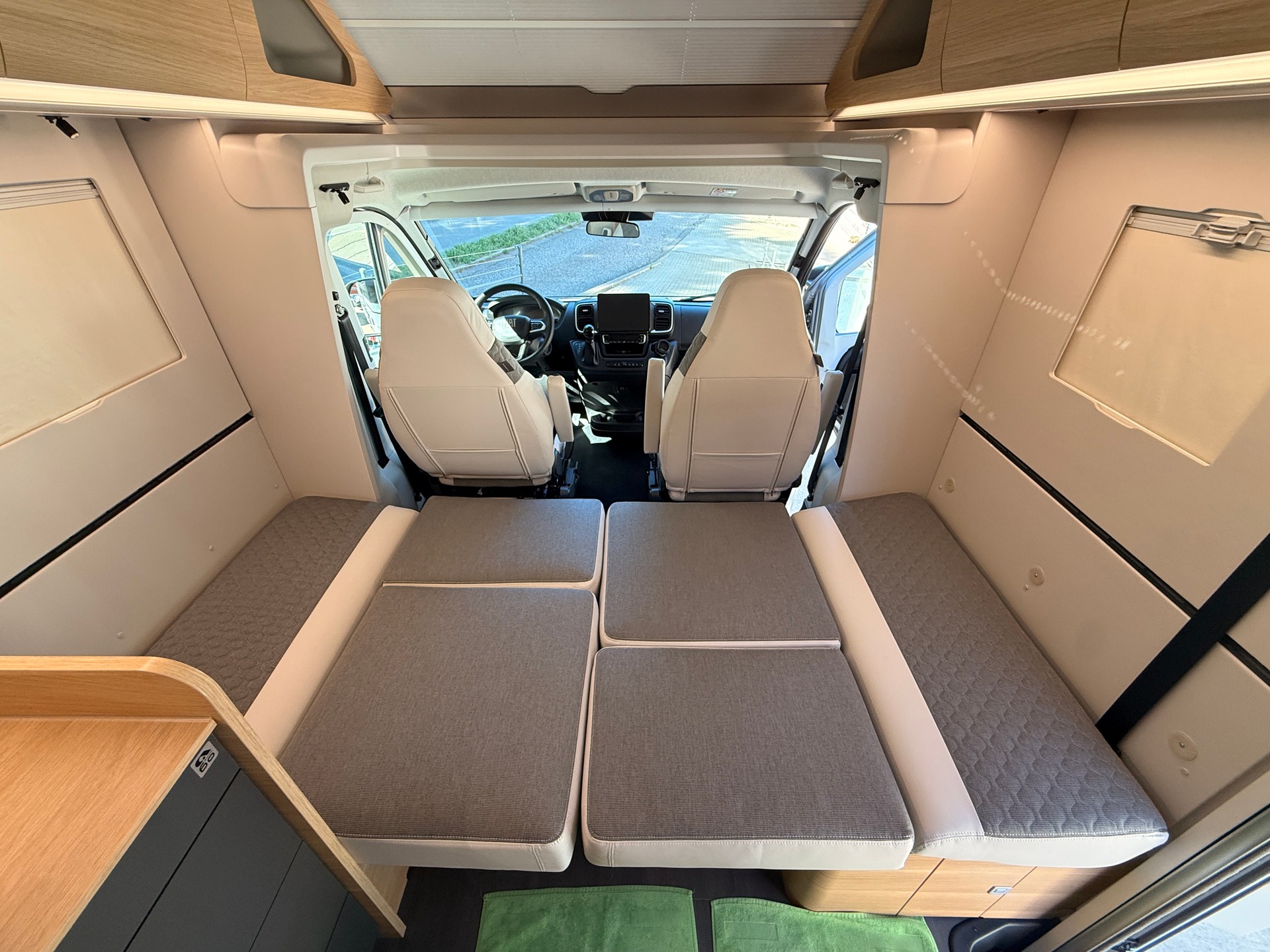 ADRIA 670 DL 60 Years Deluxe Edition-image-28