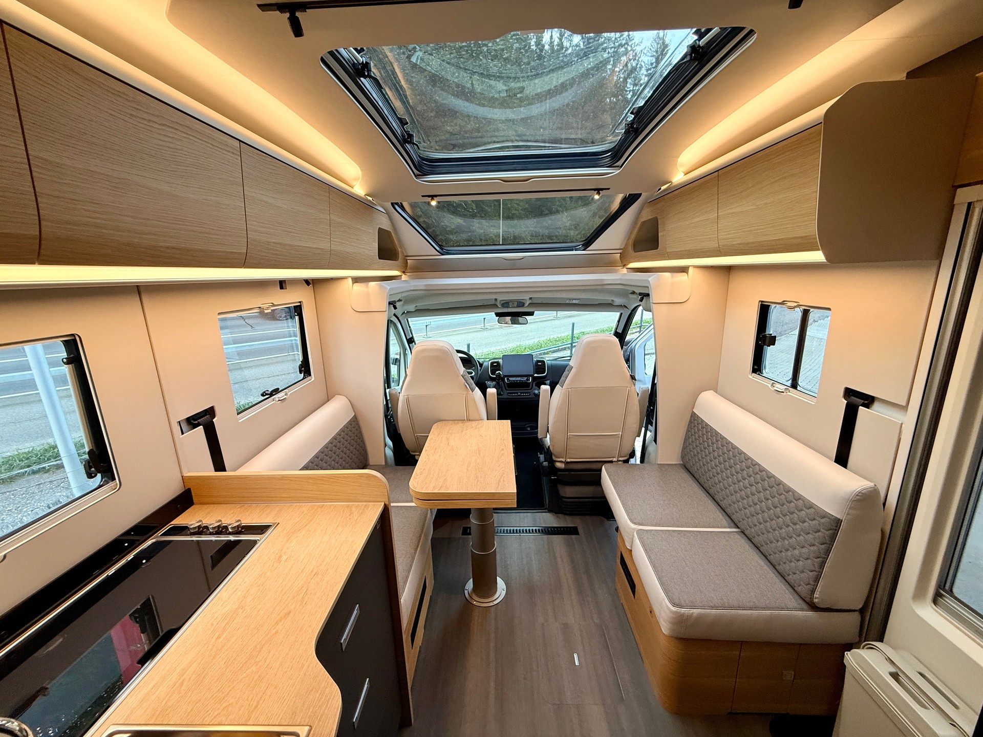 ADRIA 670 DL 60 Years Deluxe Edition-image-19