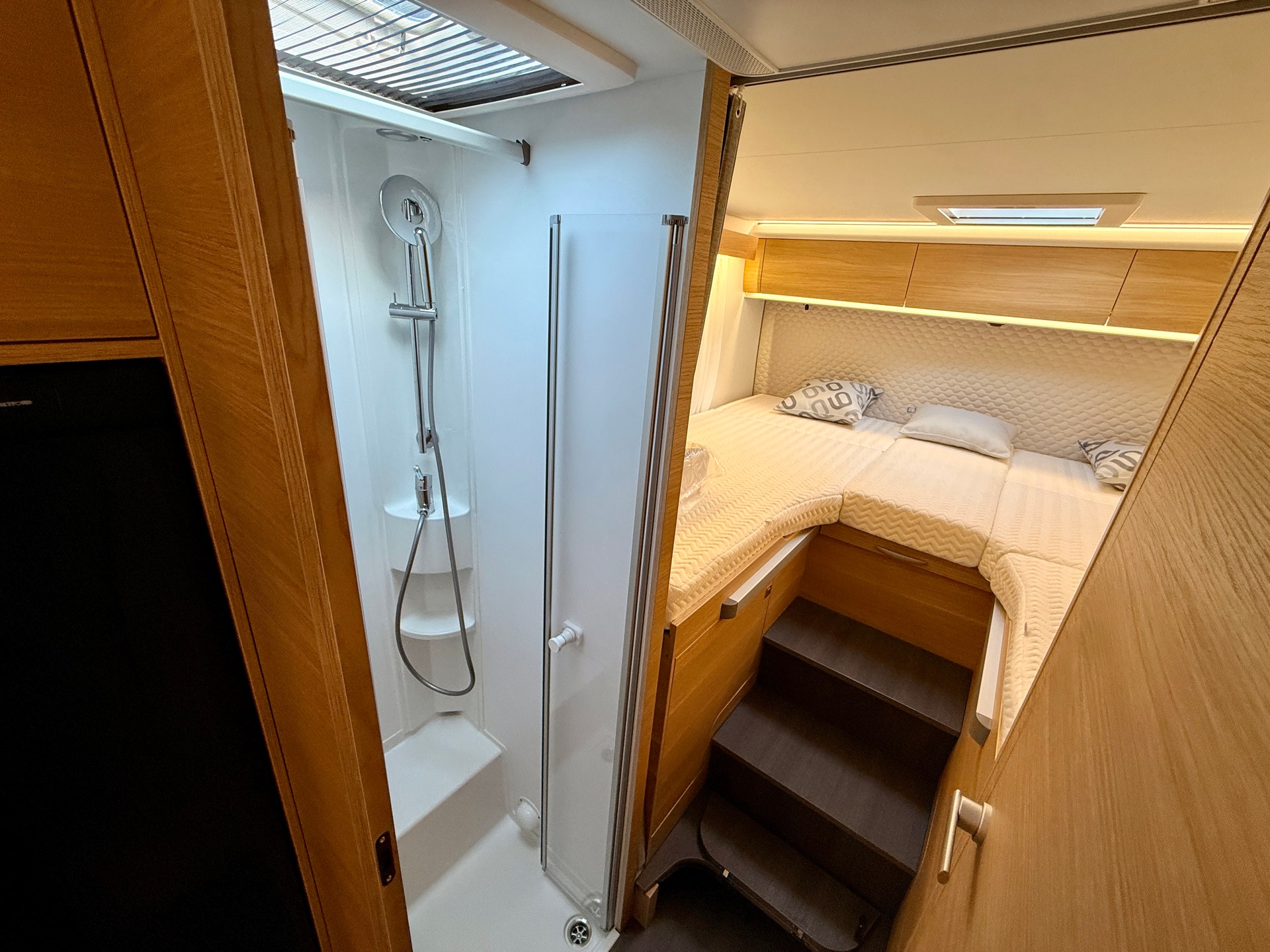 ADRIA 670 DL 60 Years Deluxe Edition-image-21