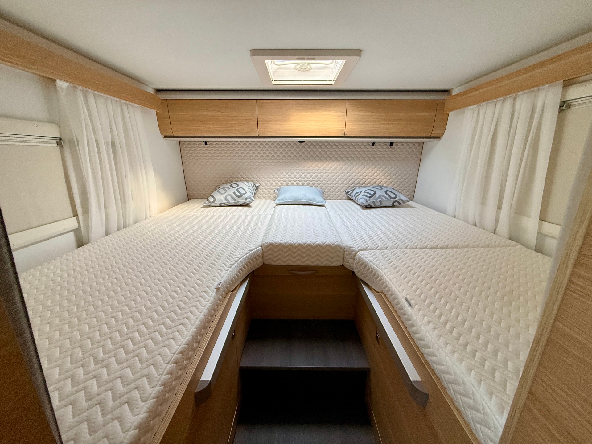 ADRIA 670 DL 60 Years Deluxe Edition-image-30