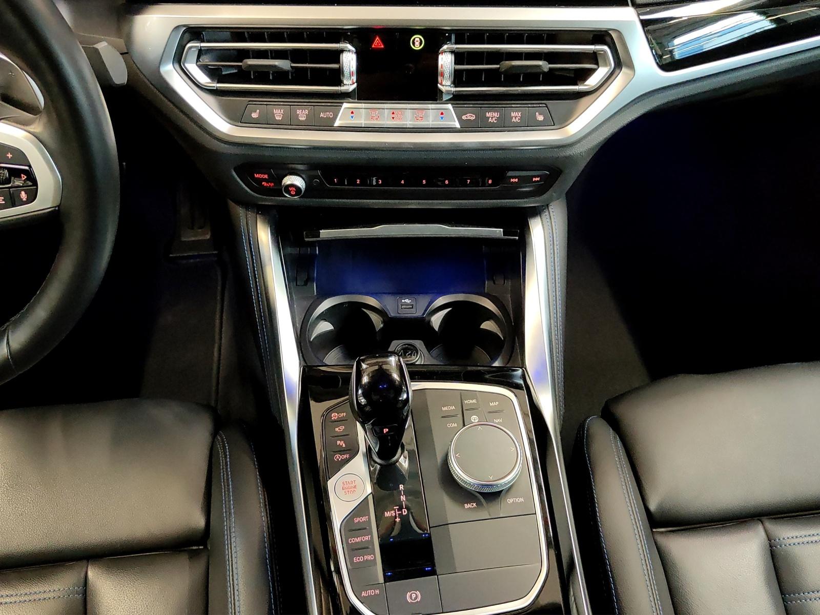 BMW M240i xDrive Coupé-image-12
