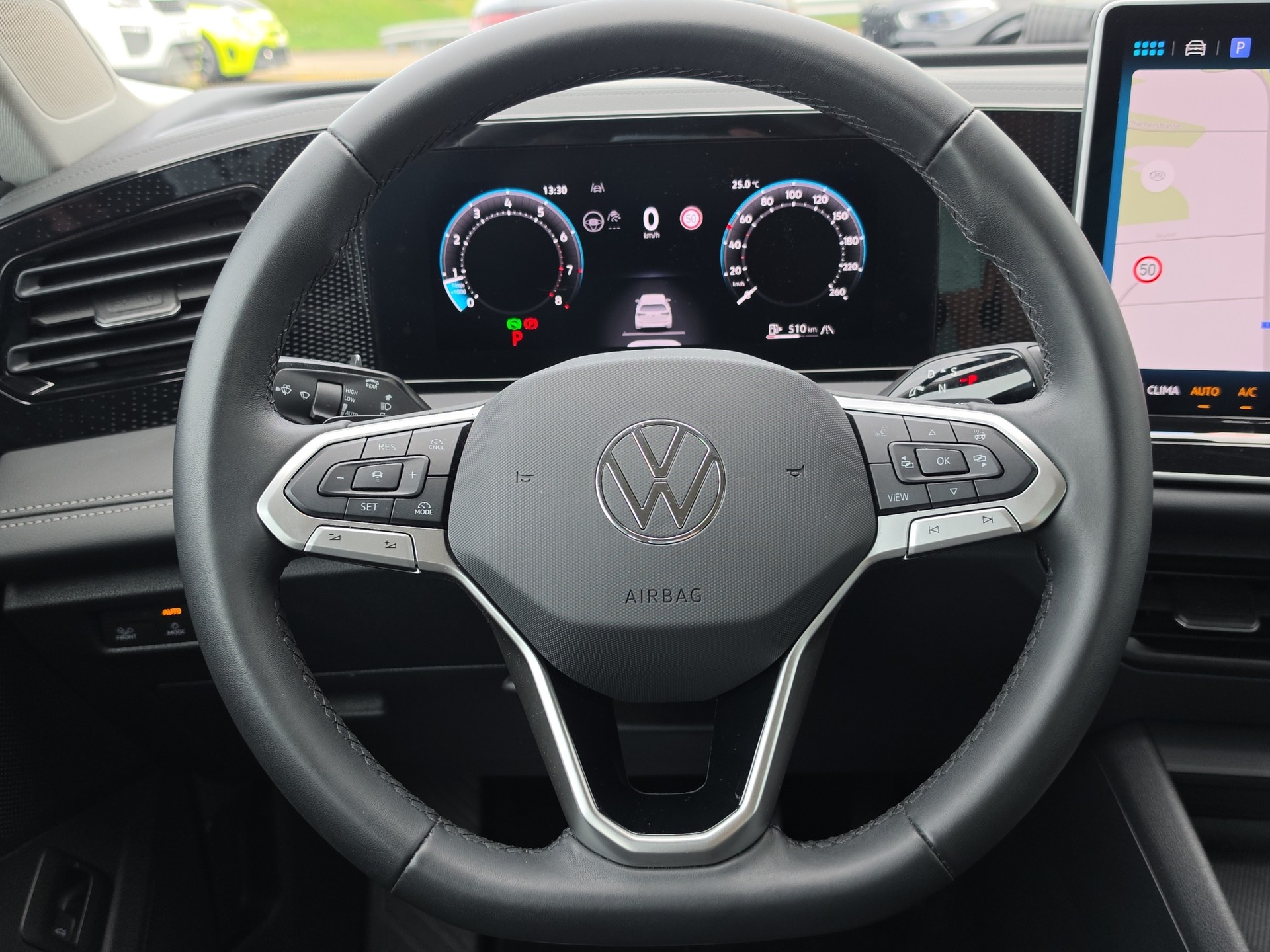 VW Tiguan 2.0 TSI Life DSG 4motion-image-18