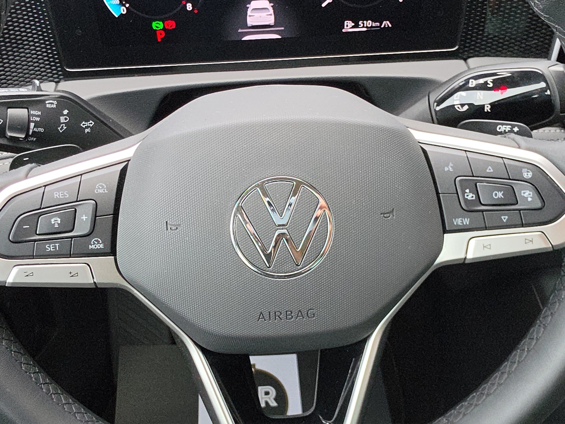 VW Tiguan 2.0 TSI Life DSG 4motion-image-19