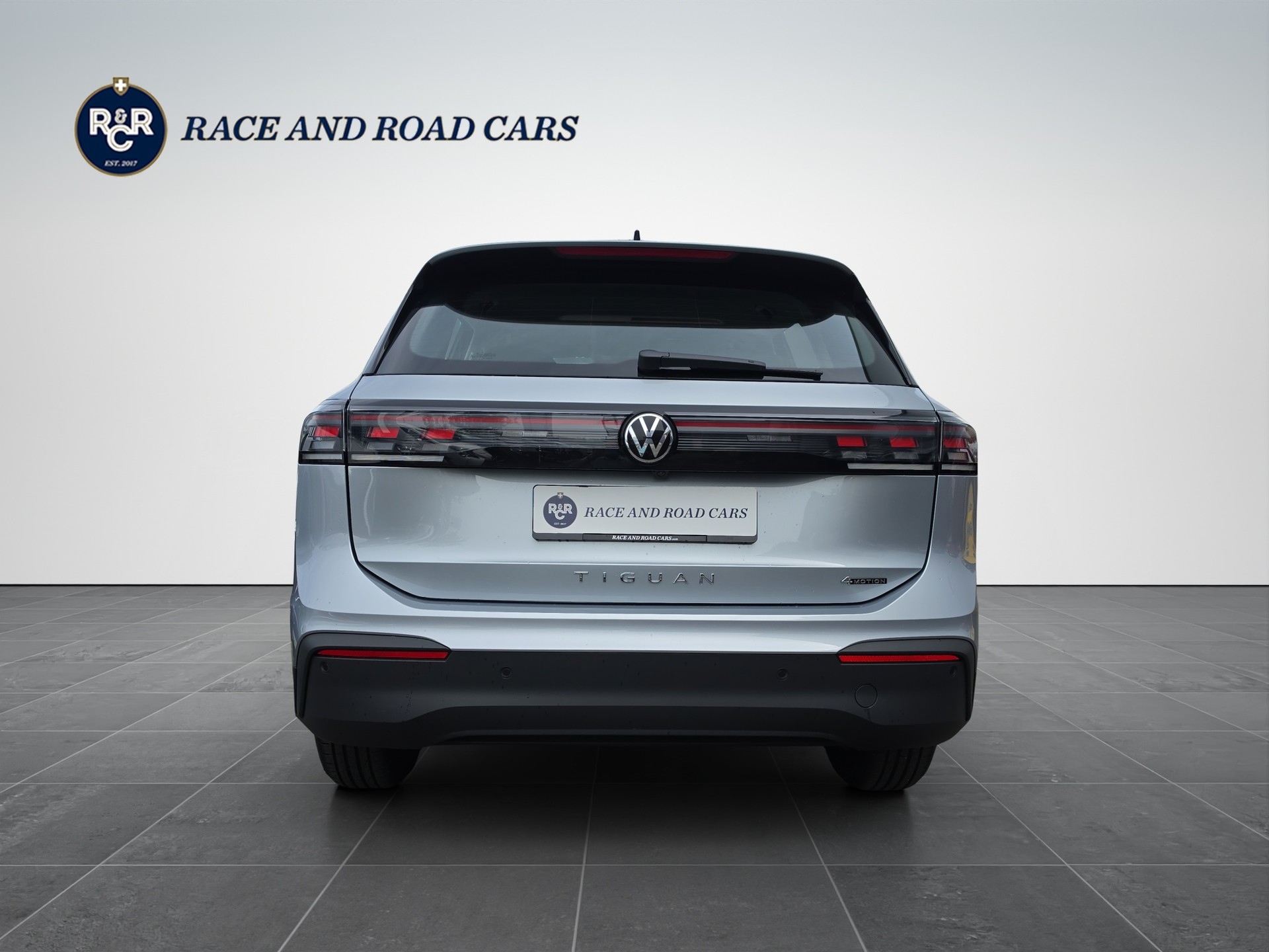 VW Tiguan 2.0 TSI Life DSG 4motion-image-5