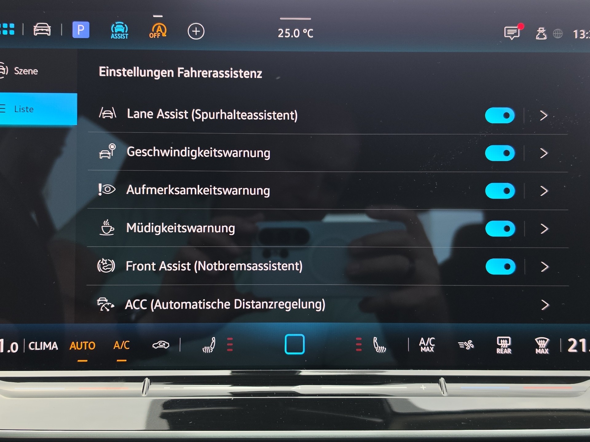 VW Tiguan 2.0 TSI Life DSG 4motion-image-26