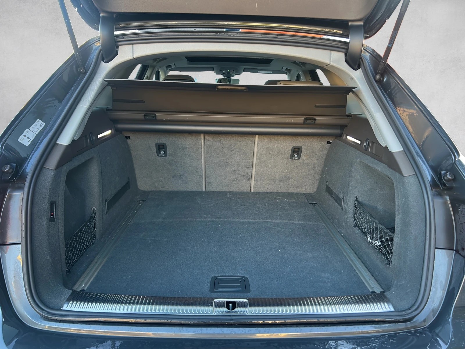 AUDI A4 allroad 3.0 TDI quattro S-tronic-image-19