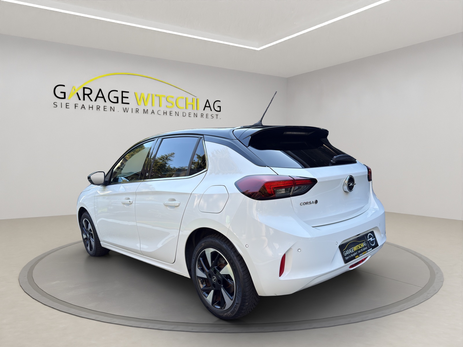 OPEL Corsa-e Elegance-image-9