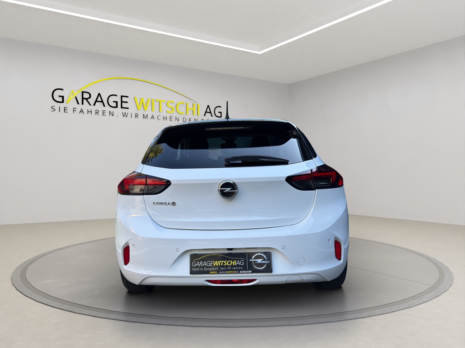 OPEL Corsa-e Elegance-image-8