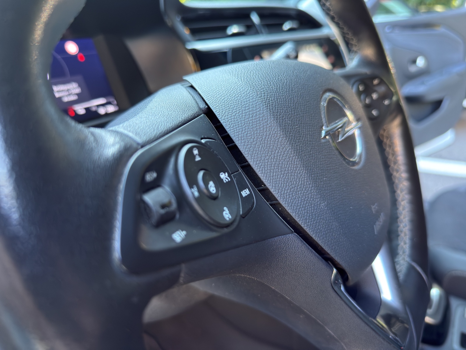 OPEL Corsa-e Elegance-image-28