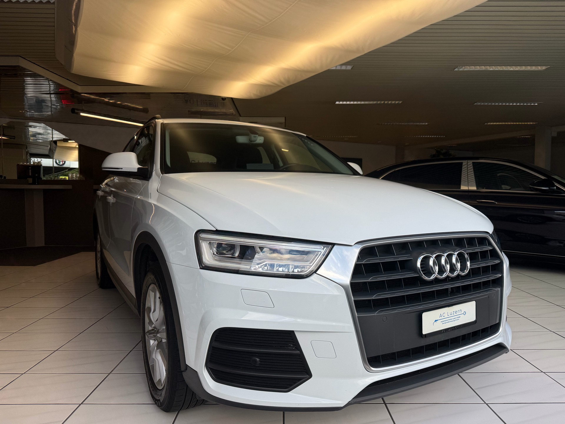 AUDI Q3 1.4 TFSI S-tronic-image-3