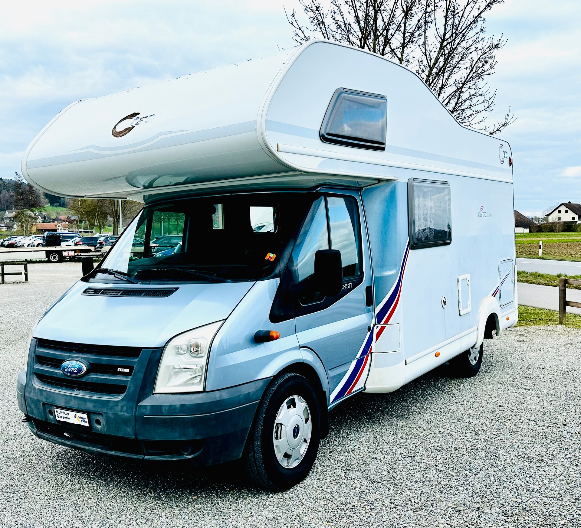 FORD 2.2TDCi 140PS TEC *** ETAGENBETT/ Top Family Camper***-image-6