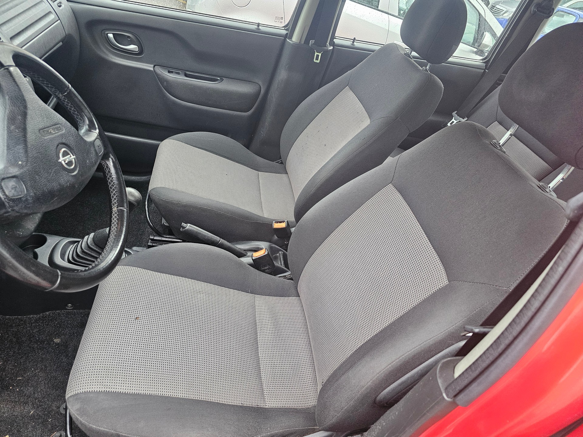 OPEL Agila 1.2 16V Enjoy-image-5