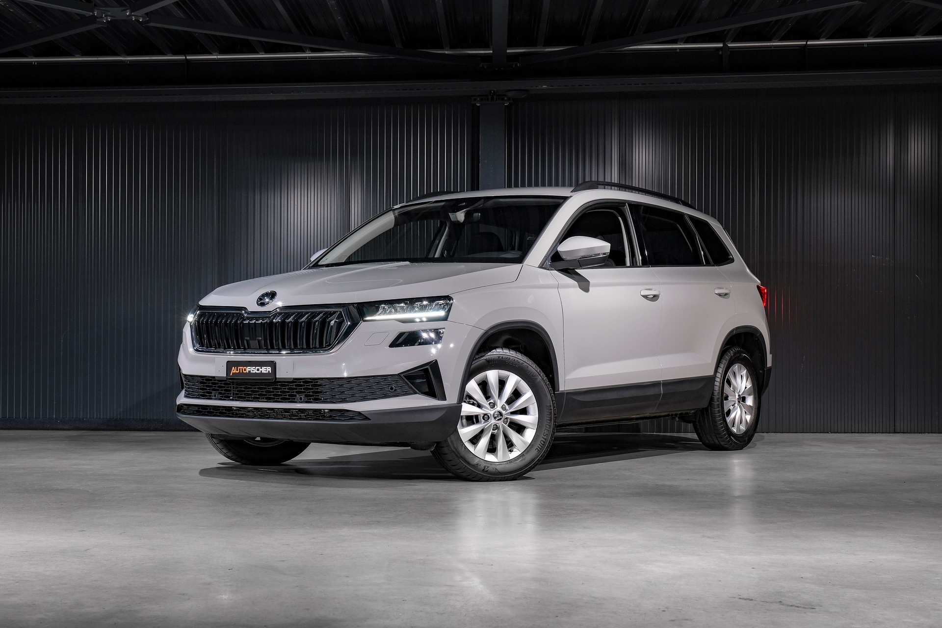 SKODA Karoq 1.5 TSI Fresh DSG-image-0
