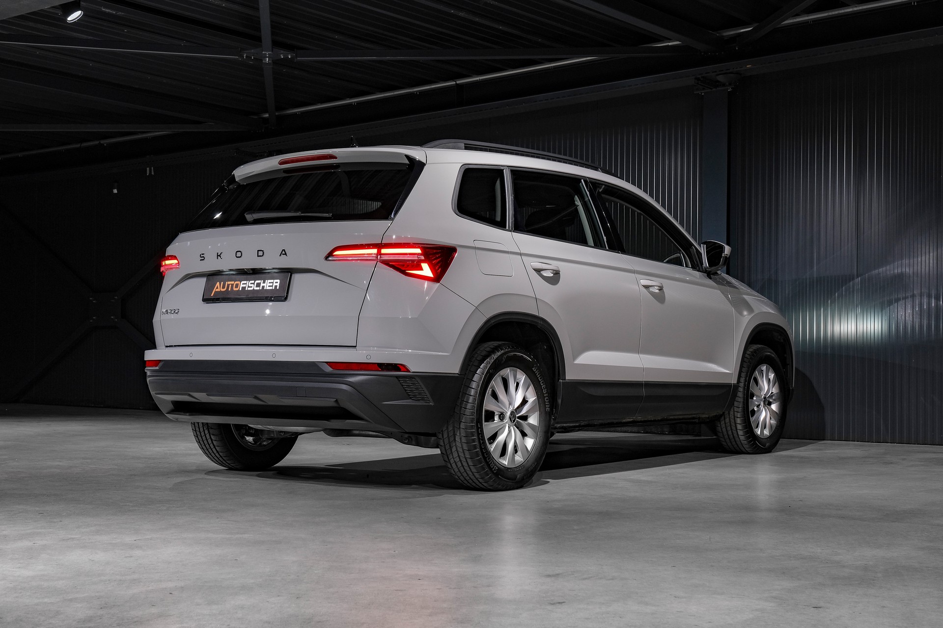 SKODA Karoq 1.5 TSI Fresh DSG-image-6