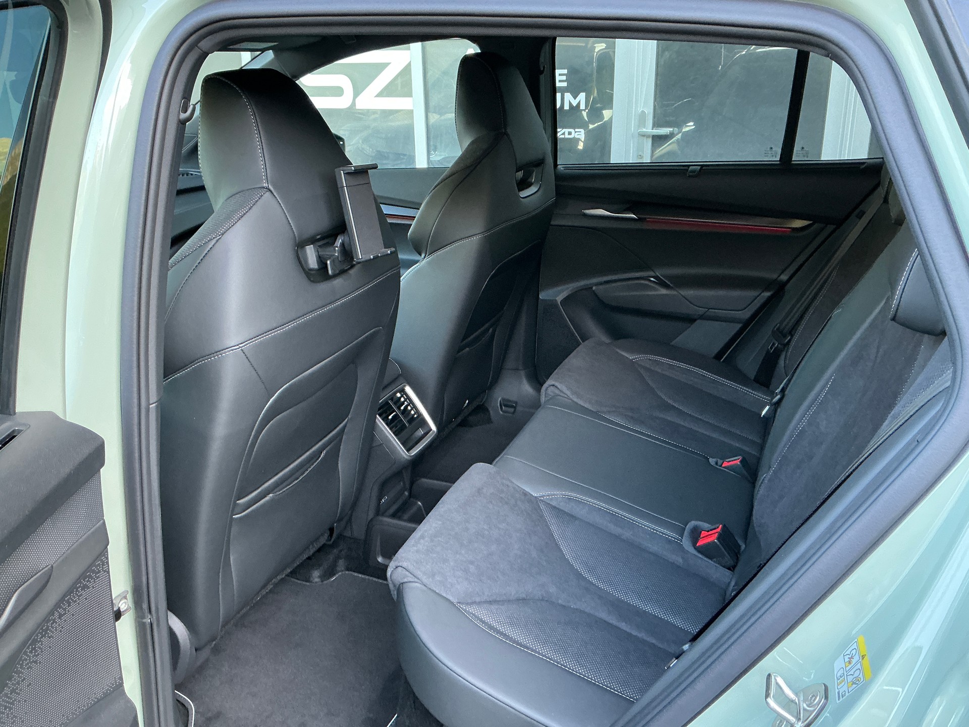 SKODA Elroq 85 SportLine 4x4-image-8