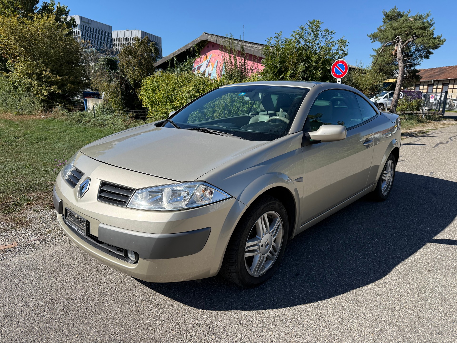 RENAULT Mégane C-C 2.0 16V Privilège Luxe-image-0