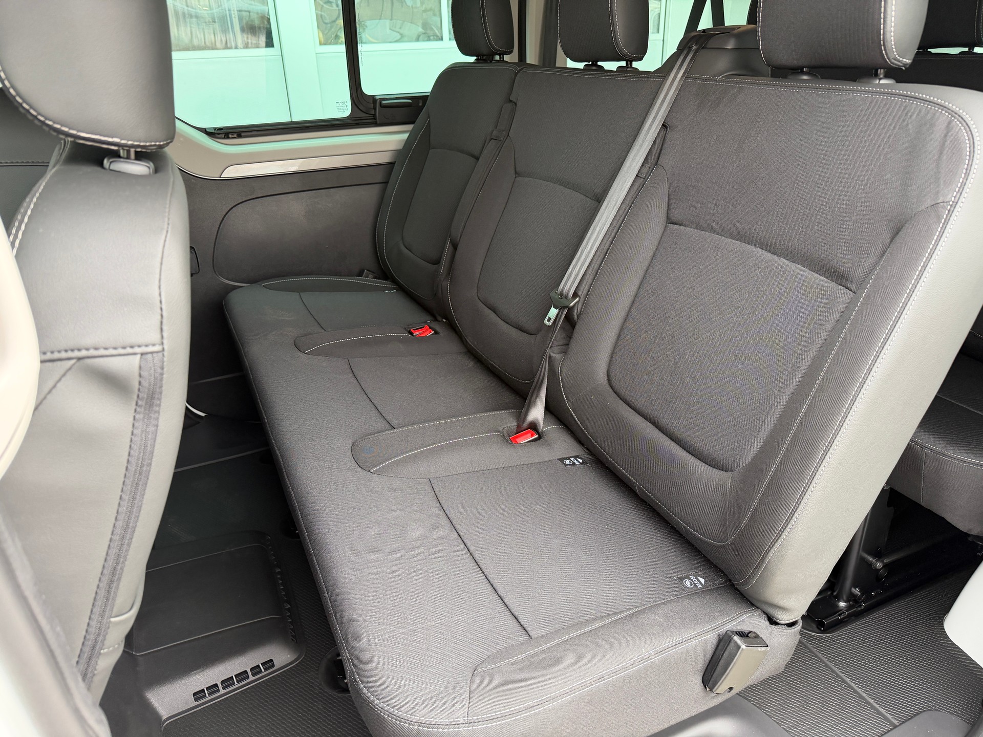 RENAULT Trafic Spaceclass 2.0 dCi Blue 170-image-6