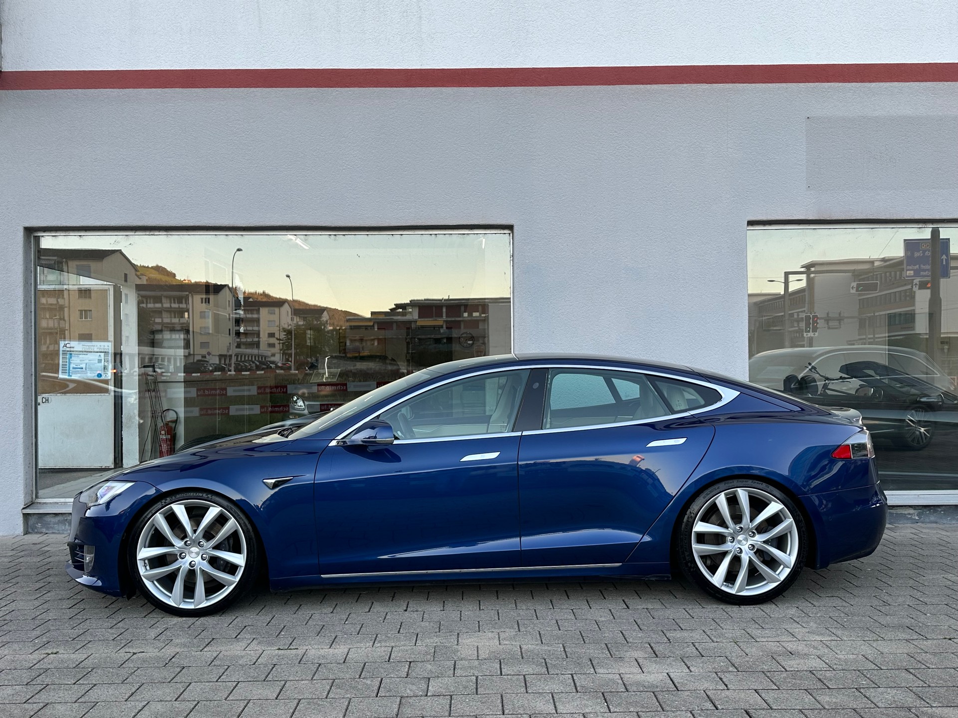 TESLA Model S 100 D *FREE Supercharger* FSD-image-2