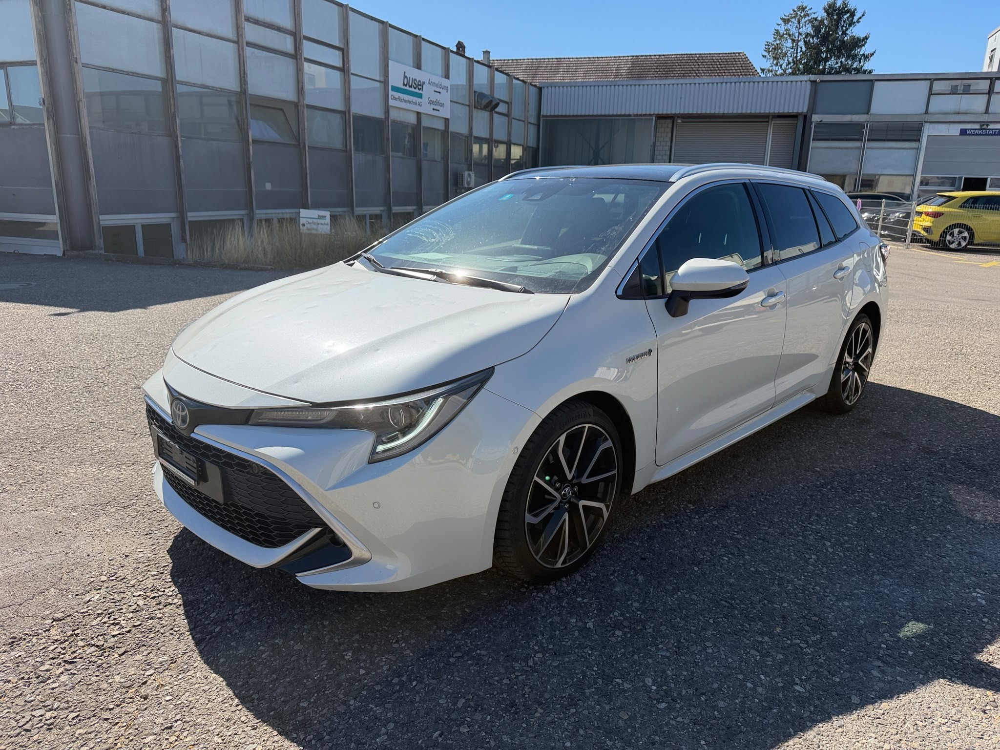 Car photo