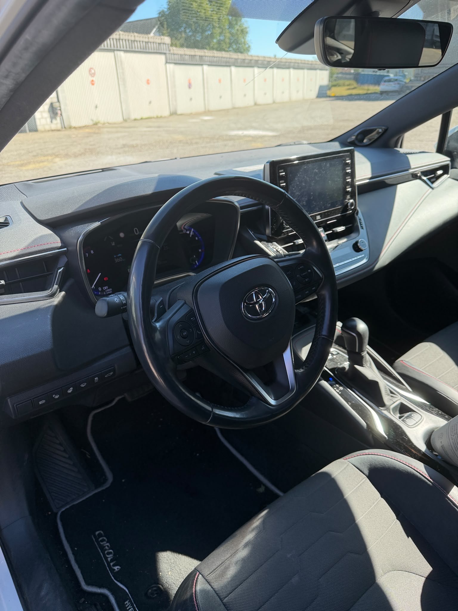 TOYOTA Corolla Touring Sports 2.0 HSD Trend e-CVT-image-9