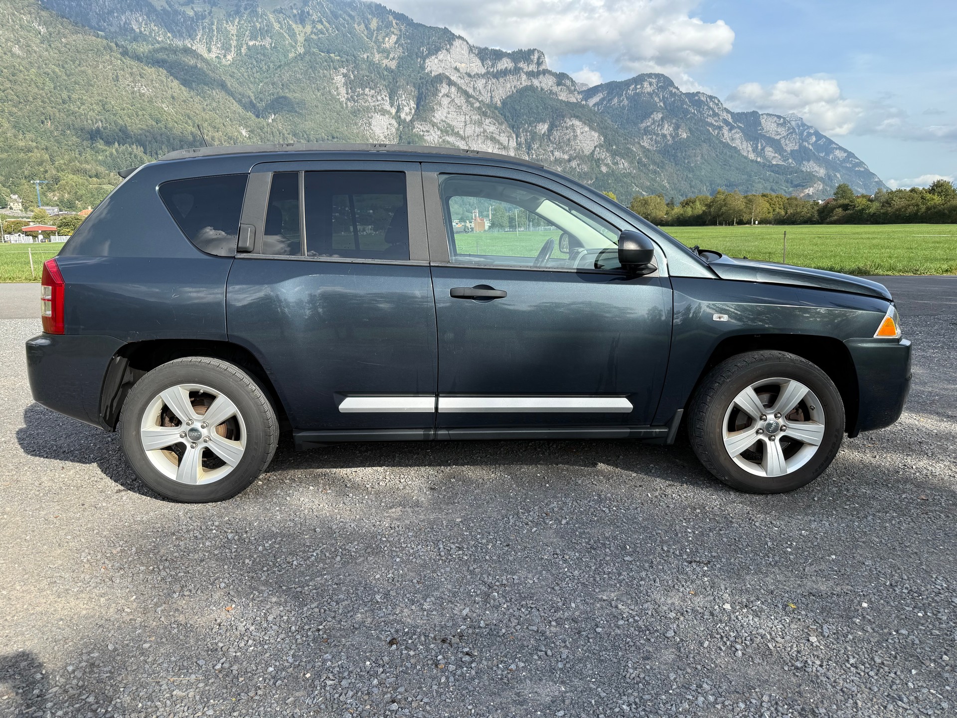 JEEP Compass 2.4 Limited-image-5