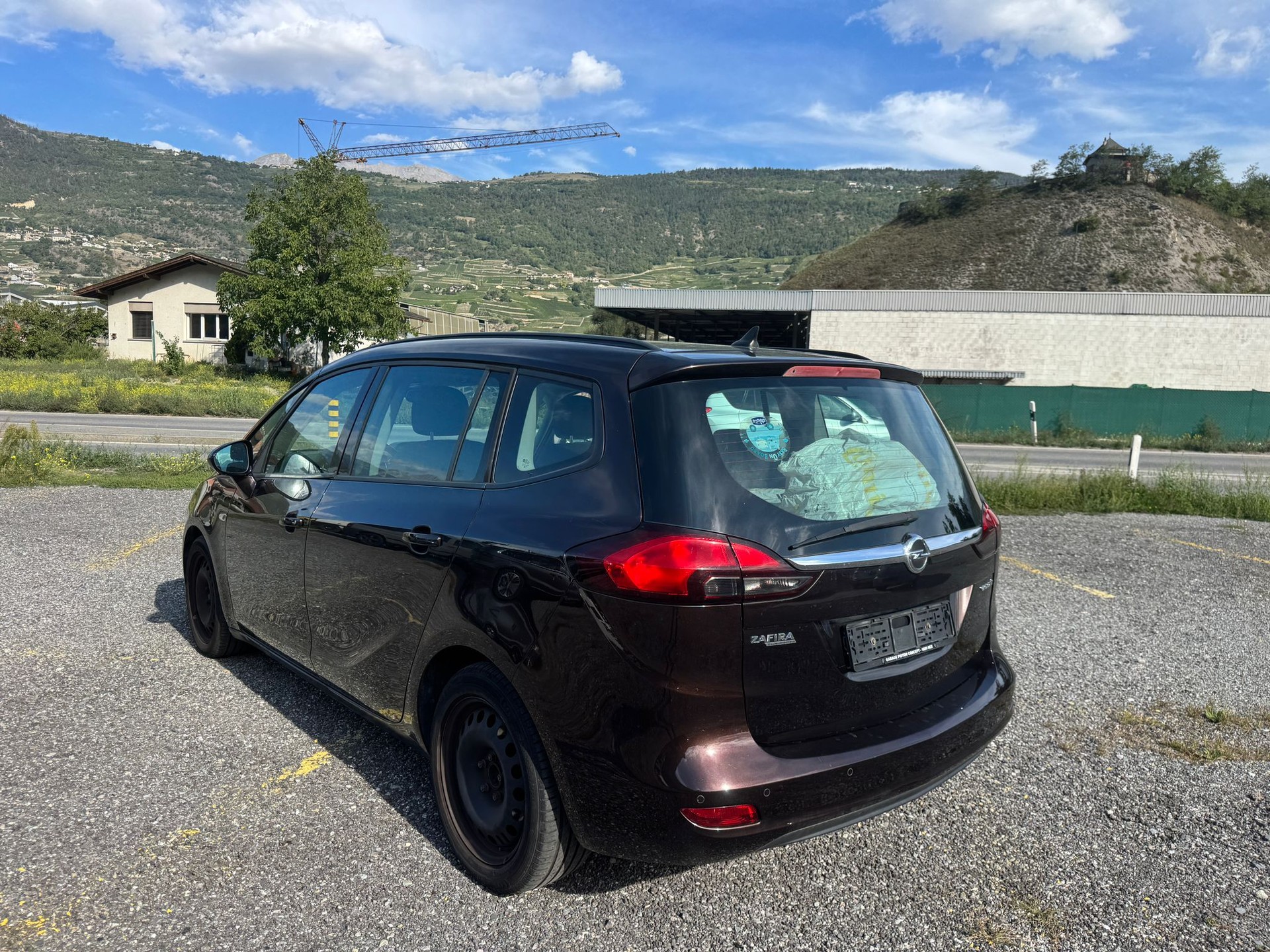 OPEL Zafira Tourer 1.4i 16V Active Edition-image-3