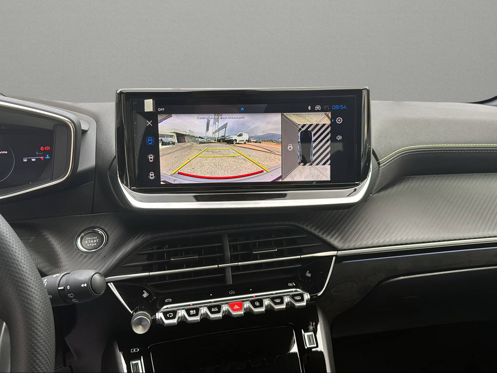 PEUGEOT 208 1.2 MHEV 145 GT Exclusive-image-6
