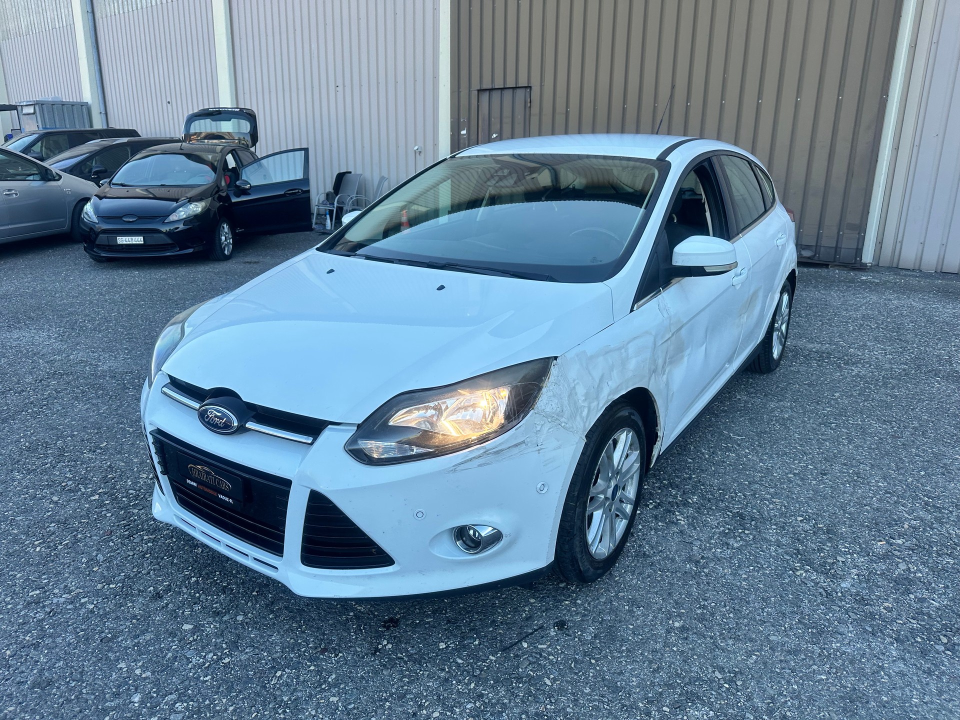 FORD Focus 1.0 SCTi Carving-image-2