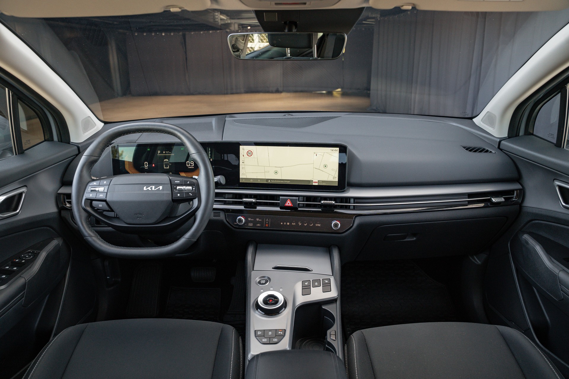 KIA Sportage 1.6T-GDi MHEV 7DCT-image-14