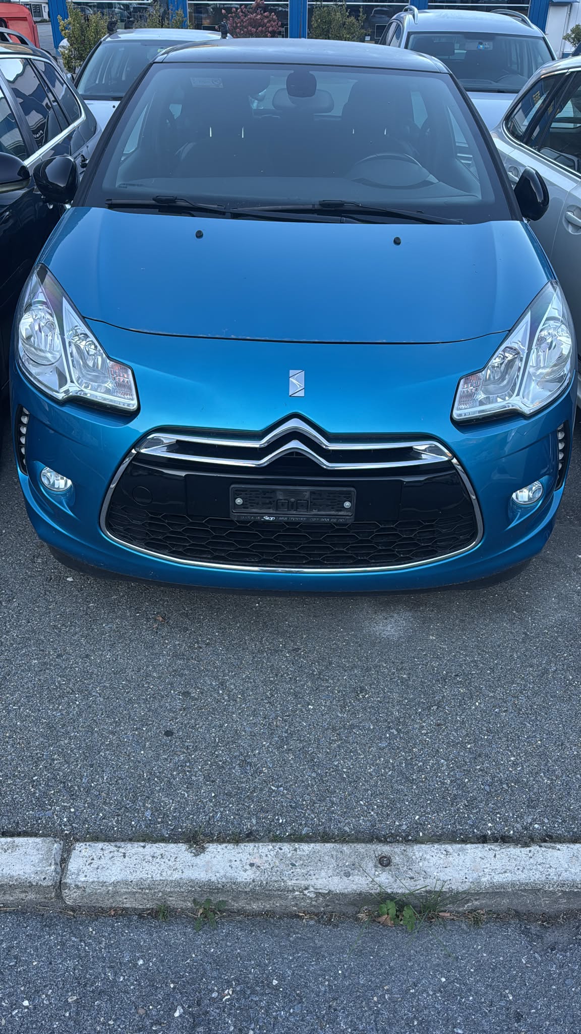Car photo