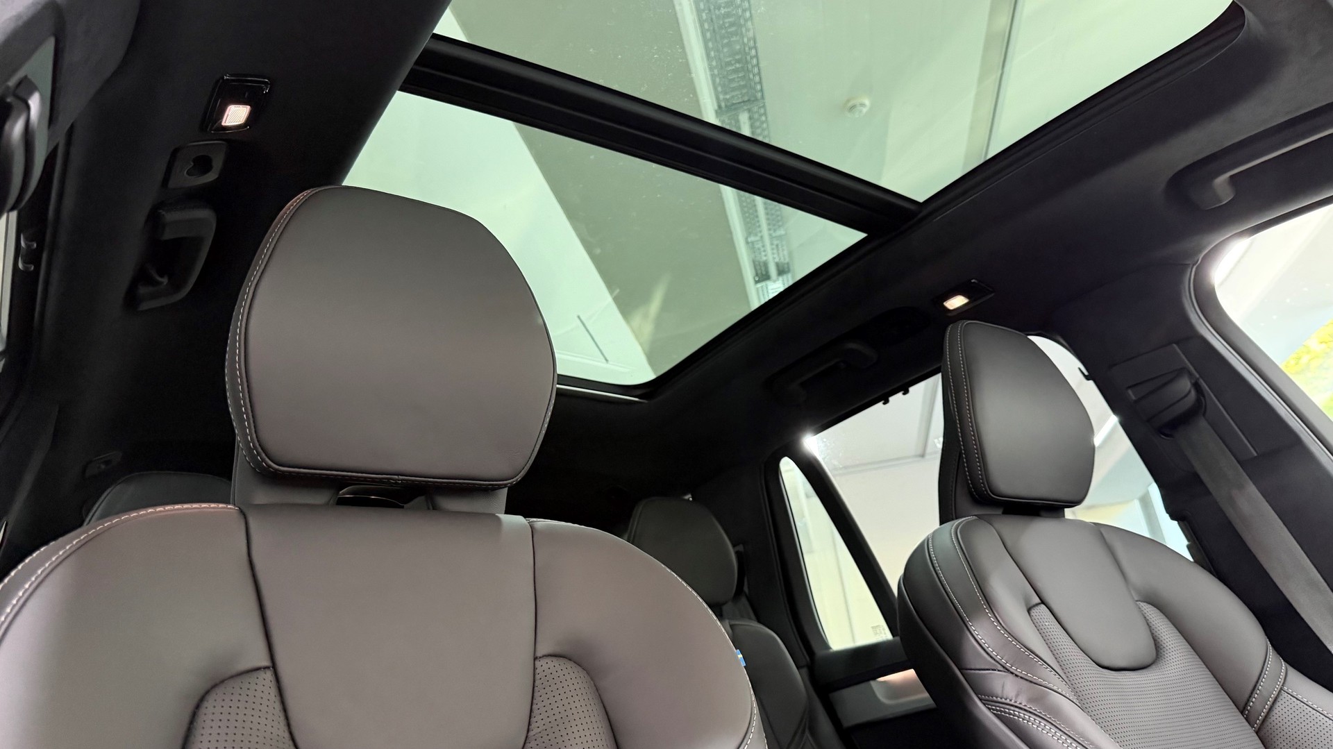VOLVO XC90 2.0 T8 TE Ultra Bright eA-image-17