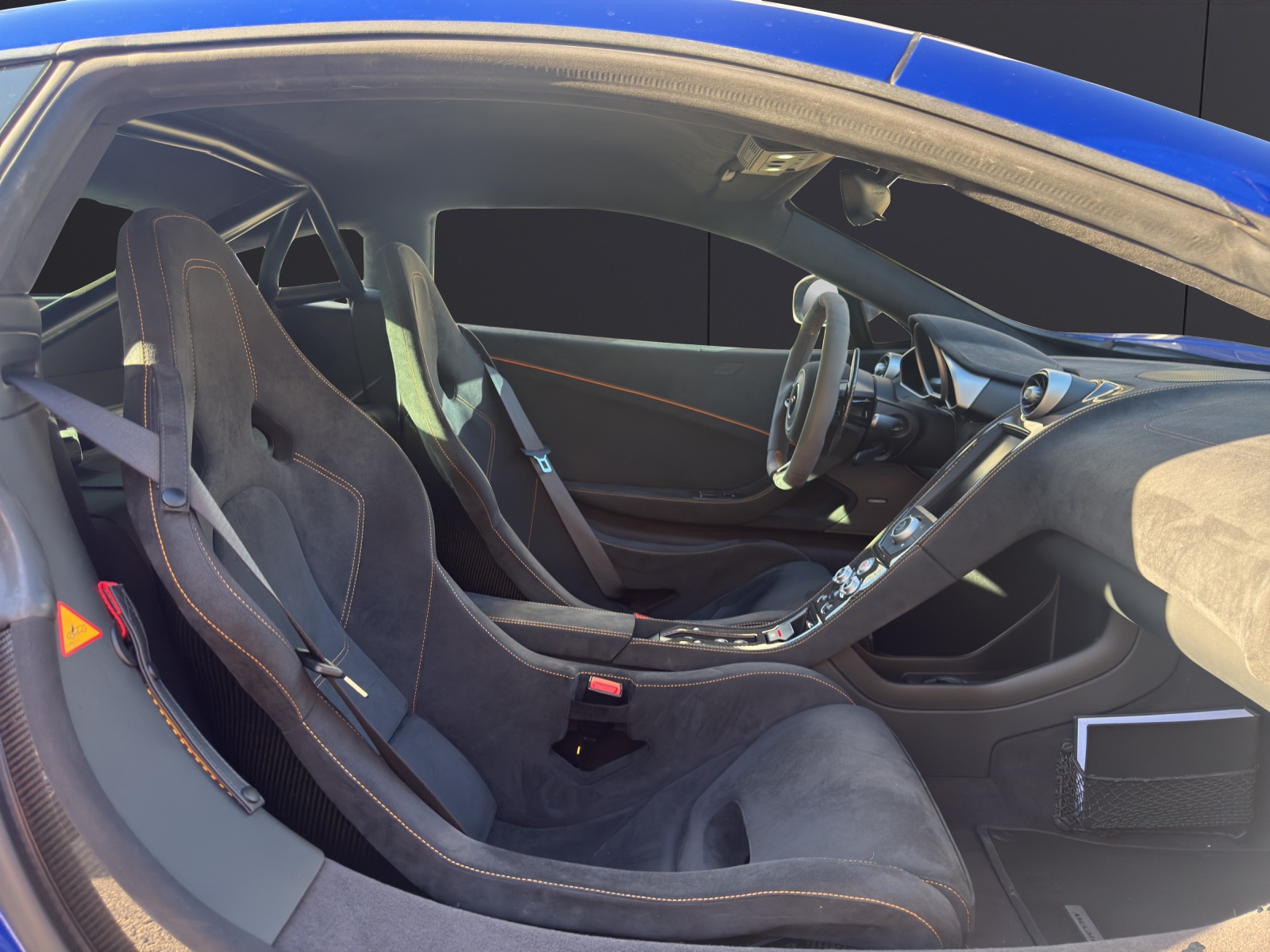 McLAREN 650S Coupé 3.8 V8 SSG-image-12