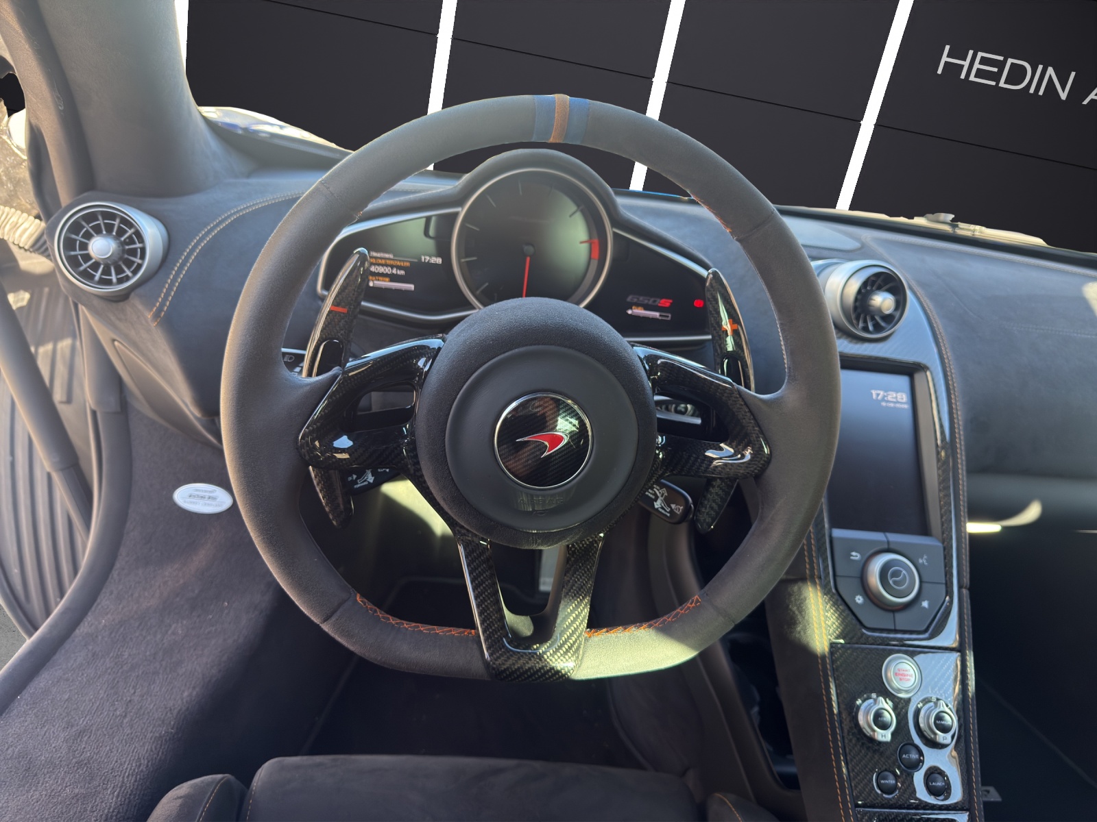McLAREN 650S Coupé 3.8 V8 SSG-image-13