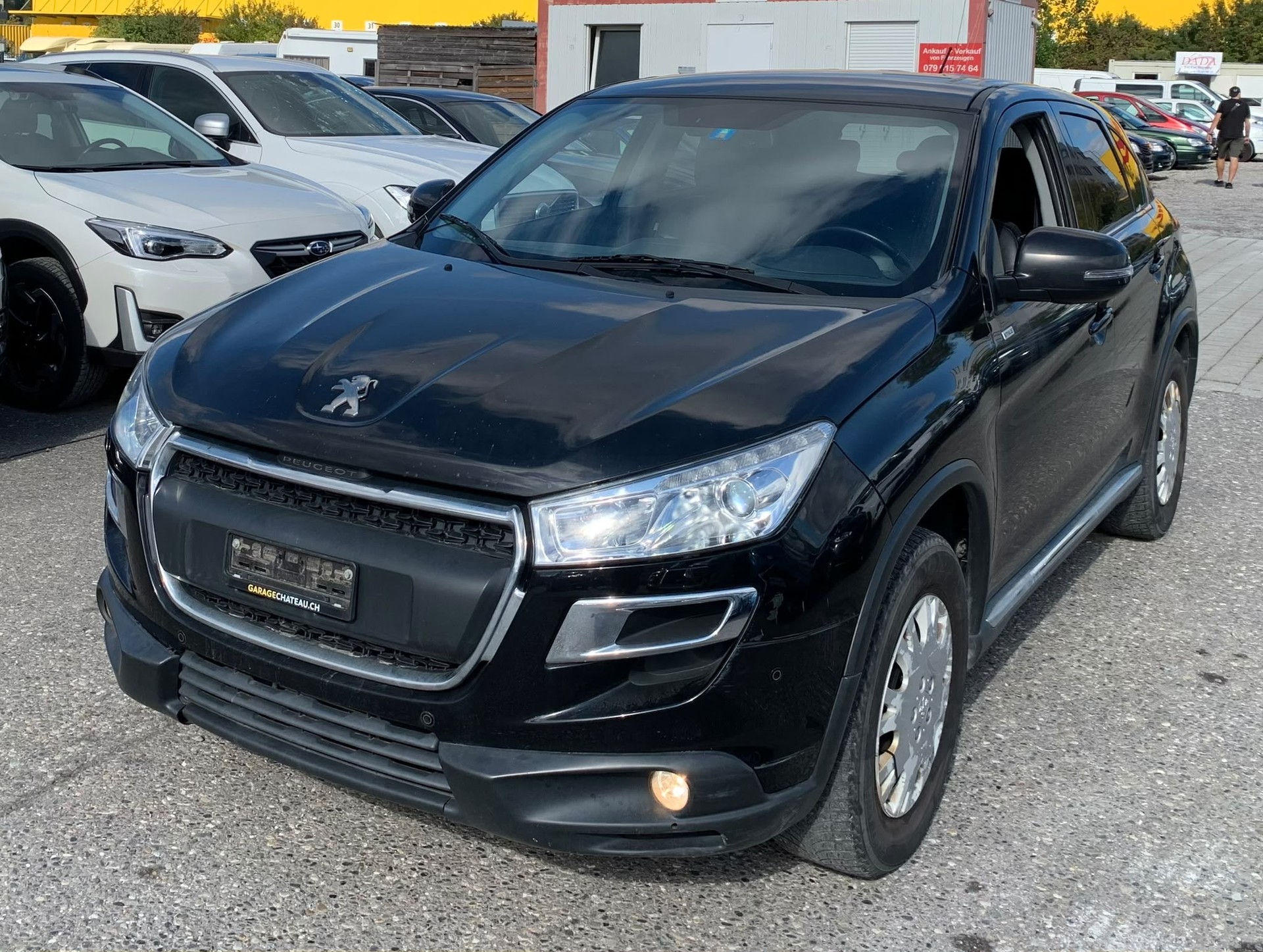 PEUGEOT 4008 1.6 HDi Allure 4WD (Klimatronik * Radio USB * Multilenkrad * Leder/Stoff * Sensoren * Navigation * Xenon * BO5)-image-0