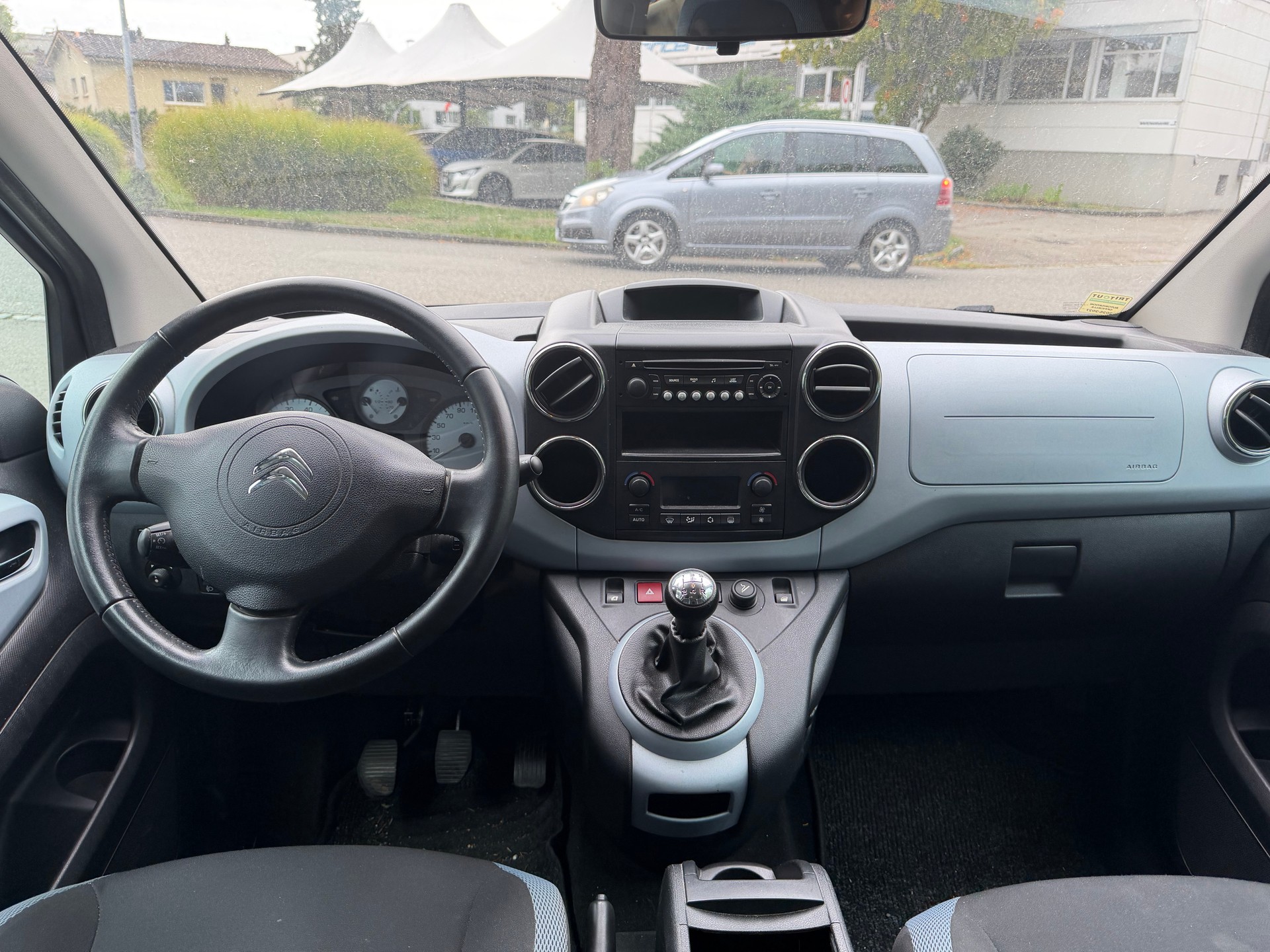 CITROEN Berlingo 1.6 16V XTR-image-9