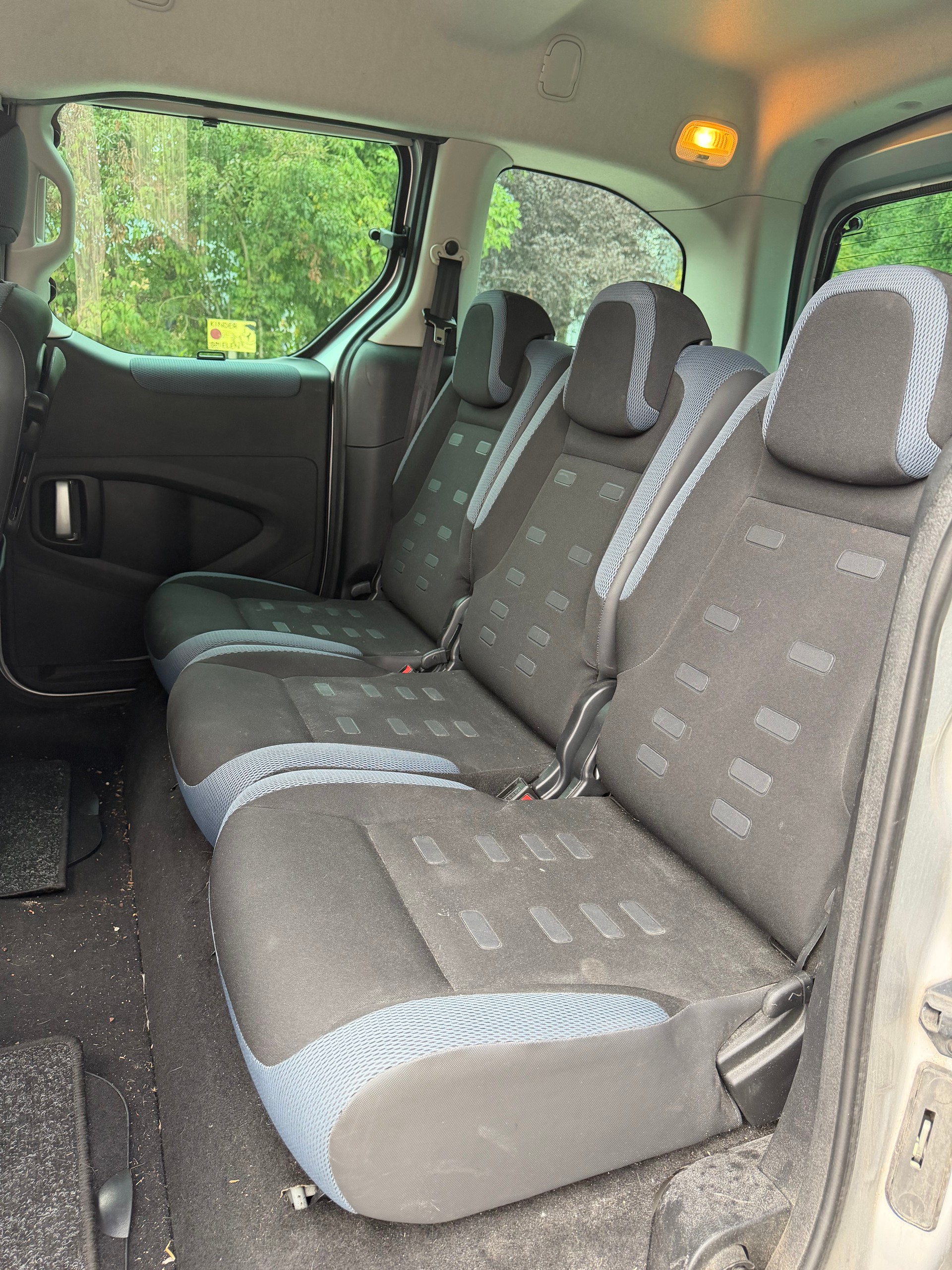 CITROEN Berlingo 1.6 16V XTR-image-12