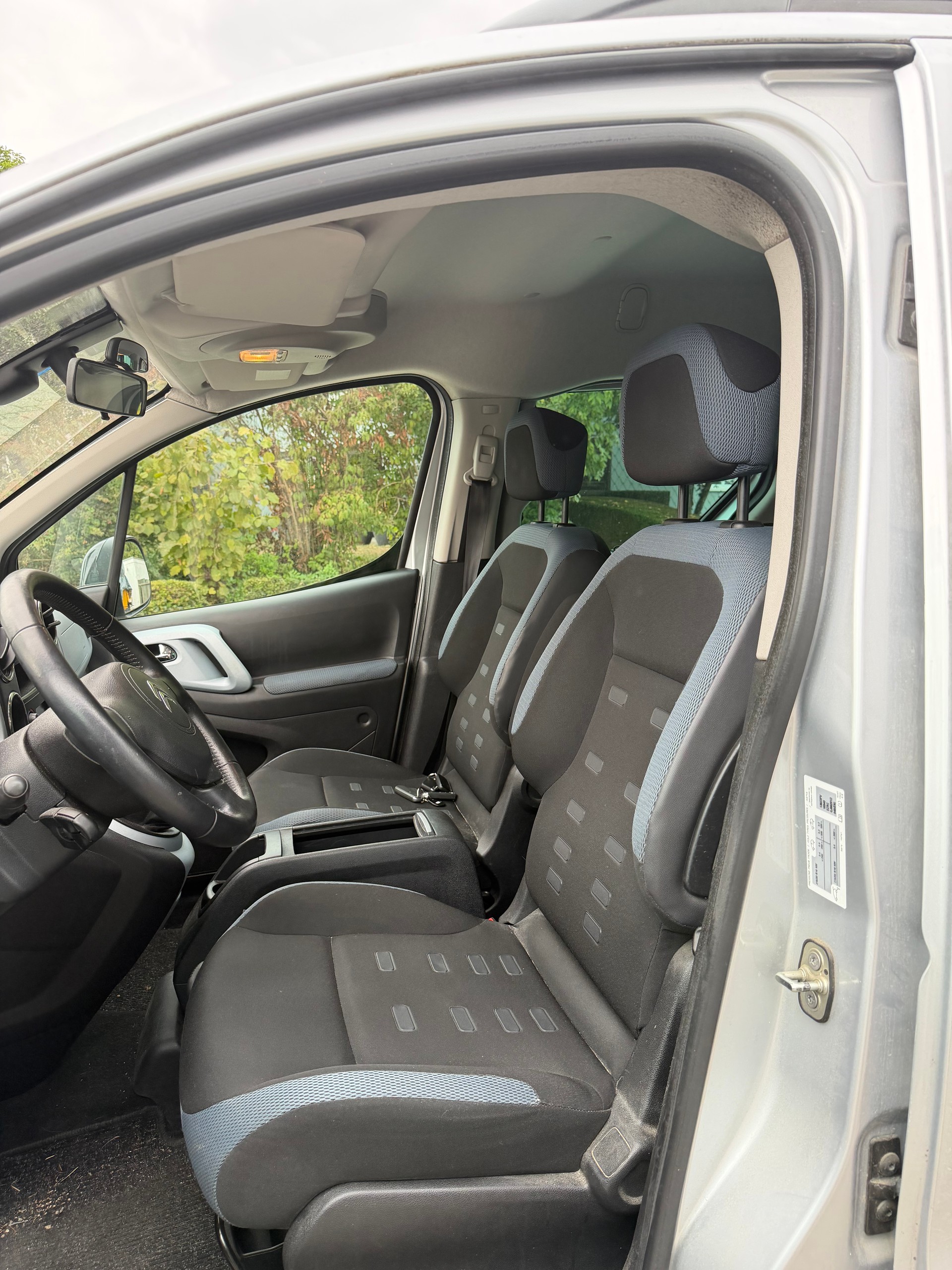 CITROEN Berlingo 1.6 16V XTR-image-11