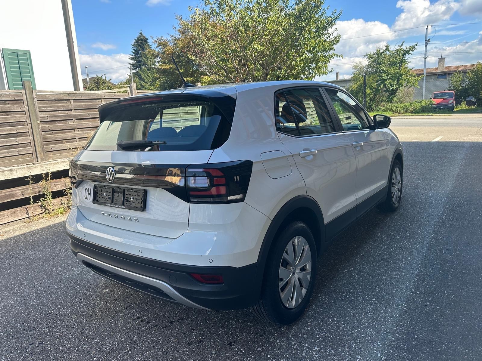 VW T-Cross 1.0 TSI-image-3