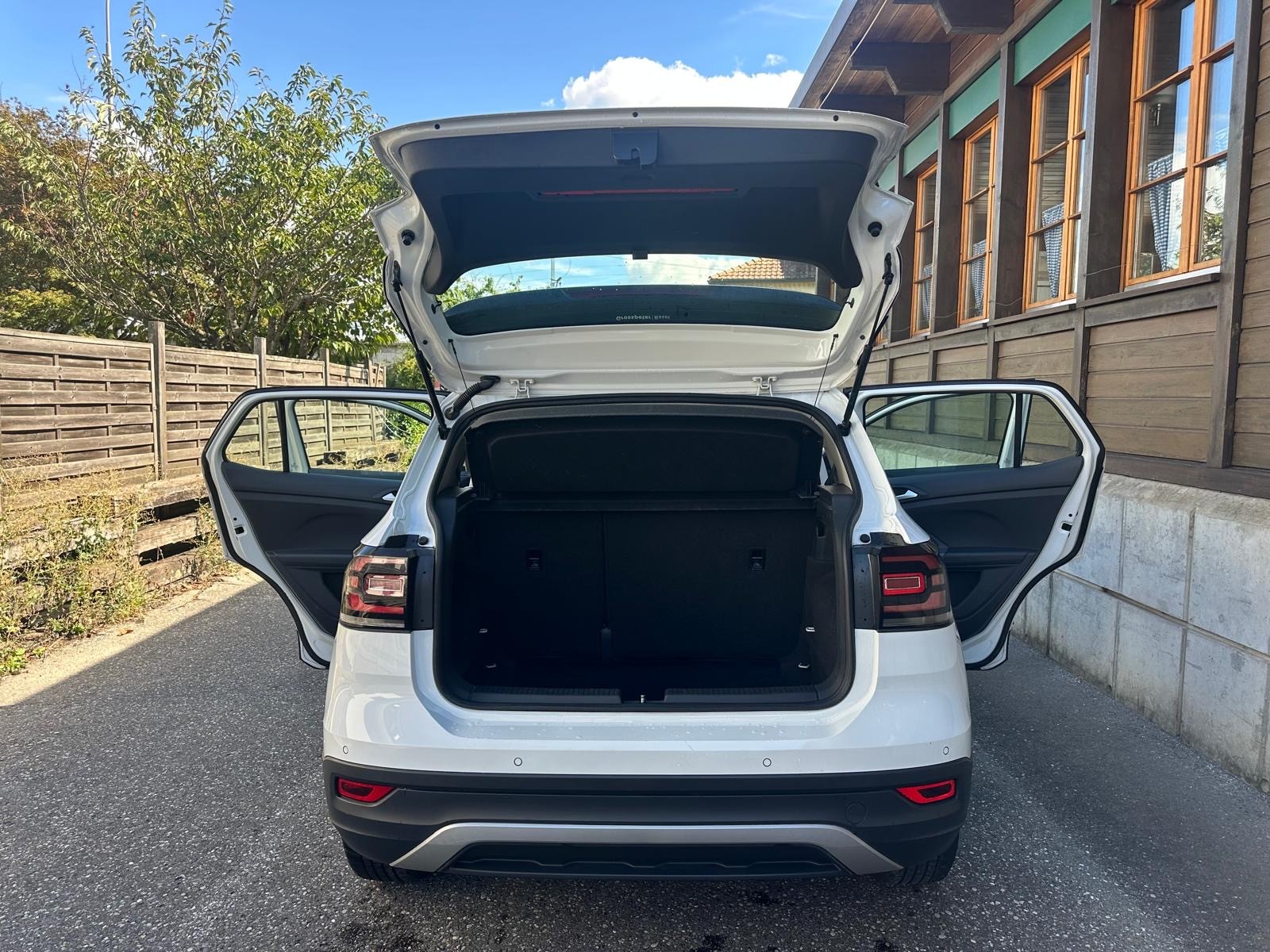 VW T-Cross 1.0 TSI-image-5