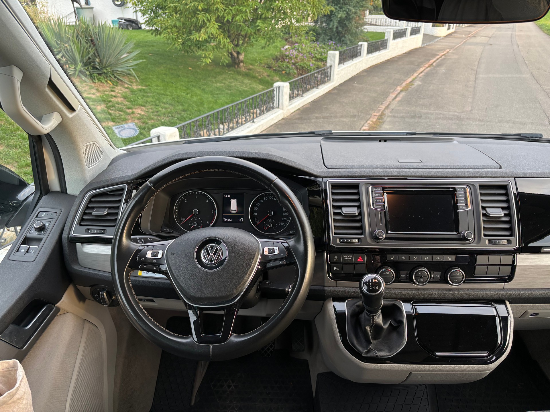 VW 2.0 TDI California Ocean Edition-image-3