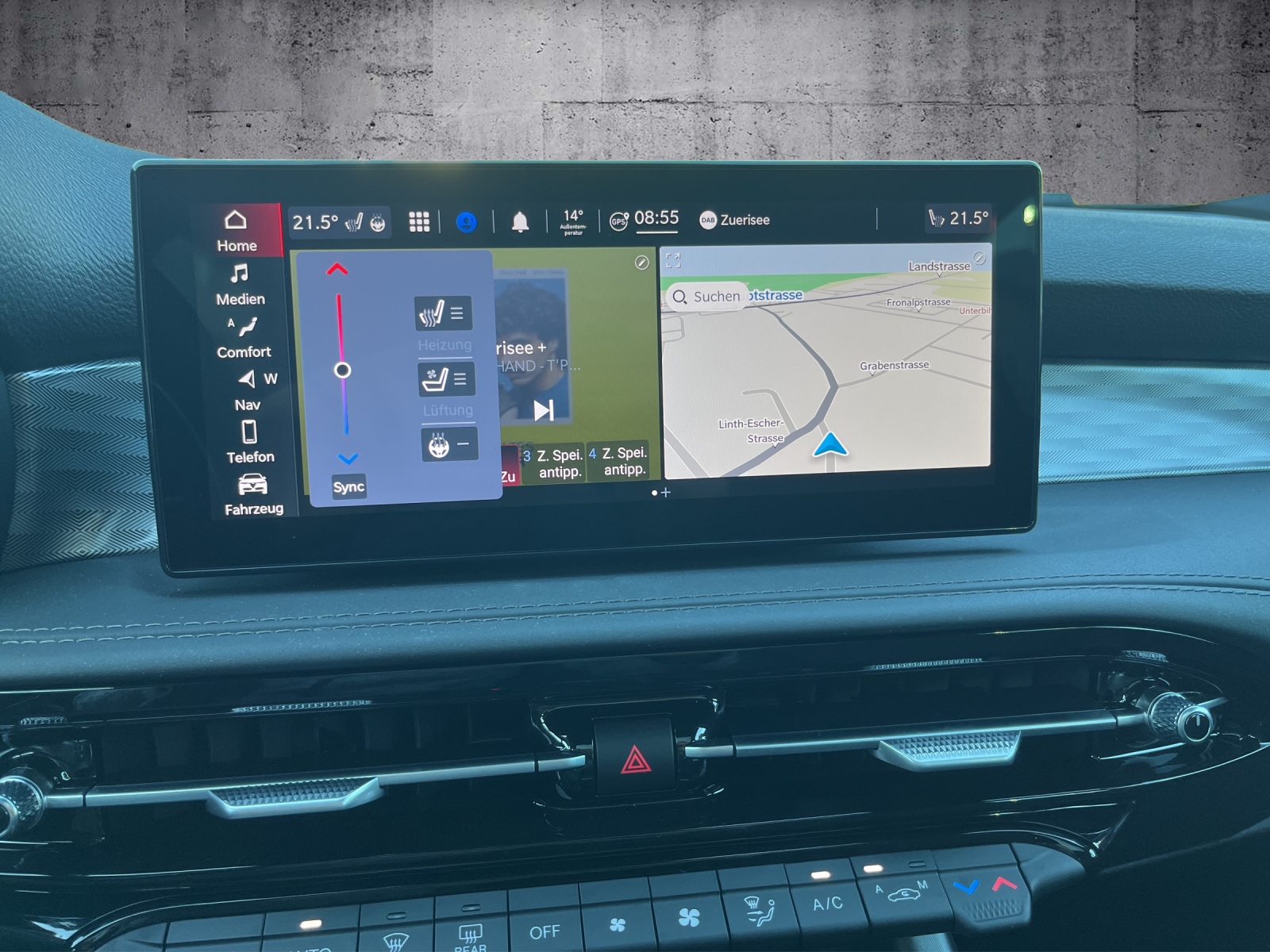 ALFA ROMEO Tonale 1.3 Plug-in Hybrid Veloce Q4-image-12